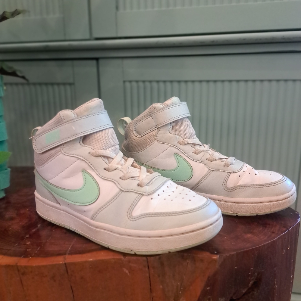 Nike Court Borough Mid - 2